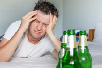 Fatos sobre a ressaca para você conhecer antes da sua próxima bebedeira / Acidez Mental